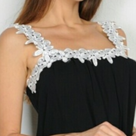 BLACK MINI DRESS /TOP  WITH LACE TRIM - Picture 3 of 4